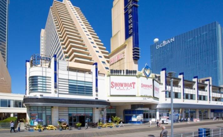 Huge Beachfront Condo Cozysuites At Showboat Ατλάντικ Σίτι Εξωτερικό φωτογραφία